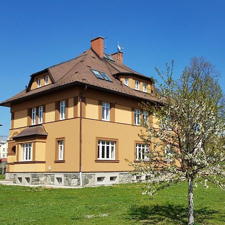 Kavárna a penzion REICHL Králíky Exterior foto