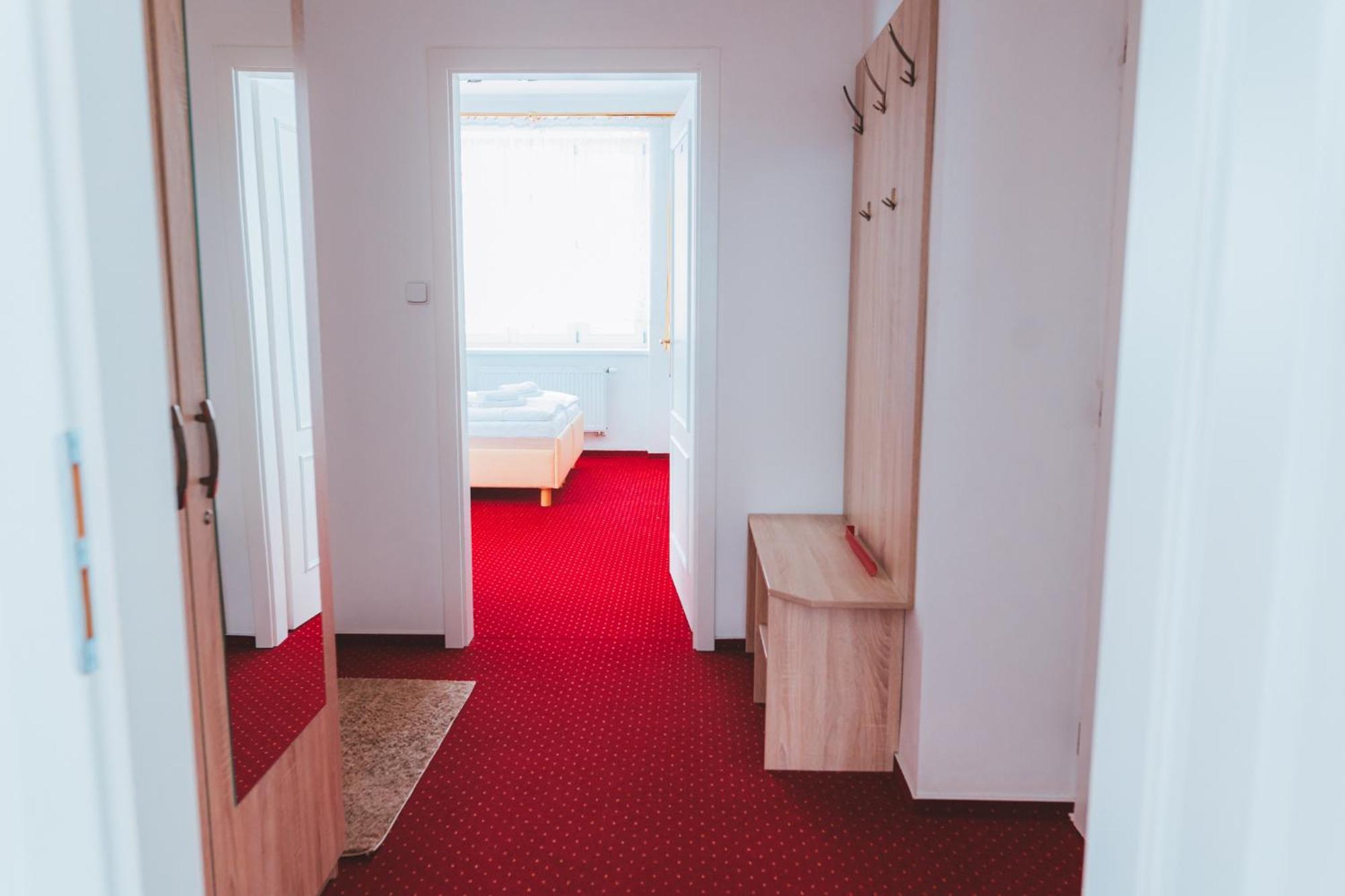 Kavárna a penzion REICHL Králíky Exterior foto