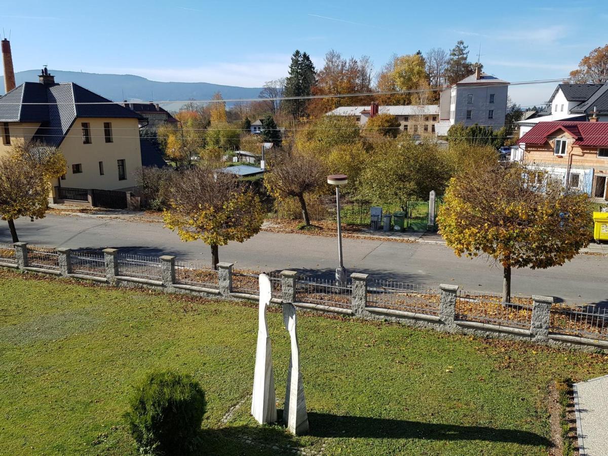 Kavárna a penzion REICHL Králíky Exterior foto